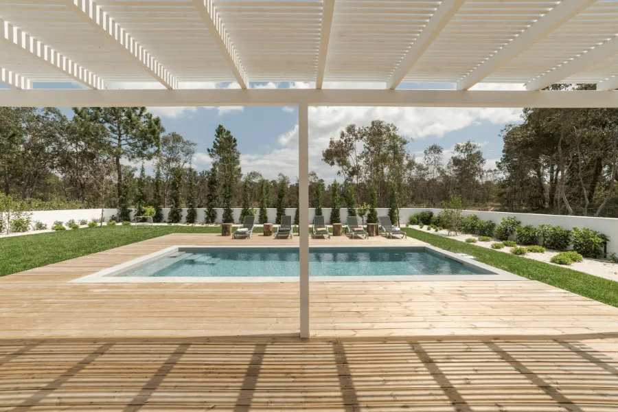 Custom pool decks